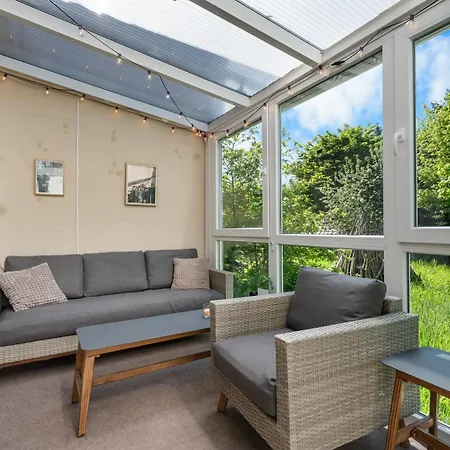 דירה Modern House 