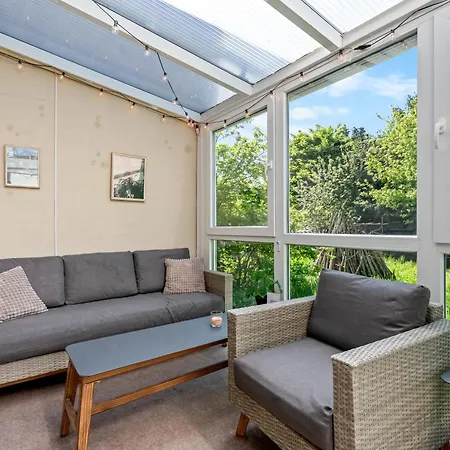 דירה Modern House 