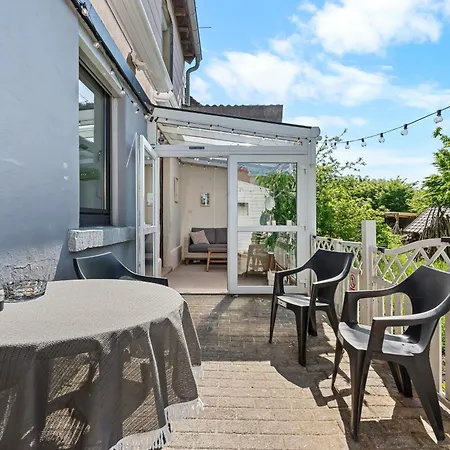 דירה Modern House 