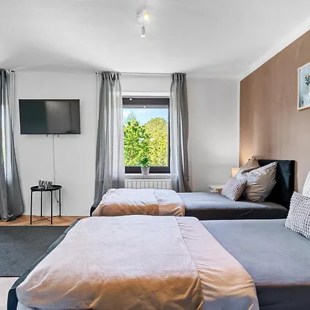 דירה Modern House 