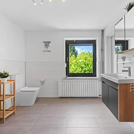 Oasis By Loftigo - Cozy Mit Regendusche