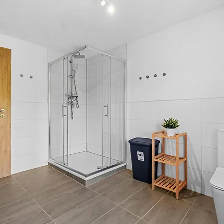 דירה Modern House 